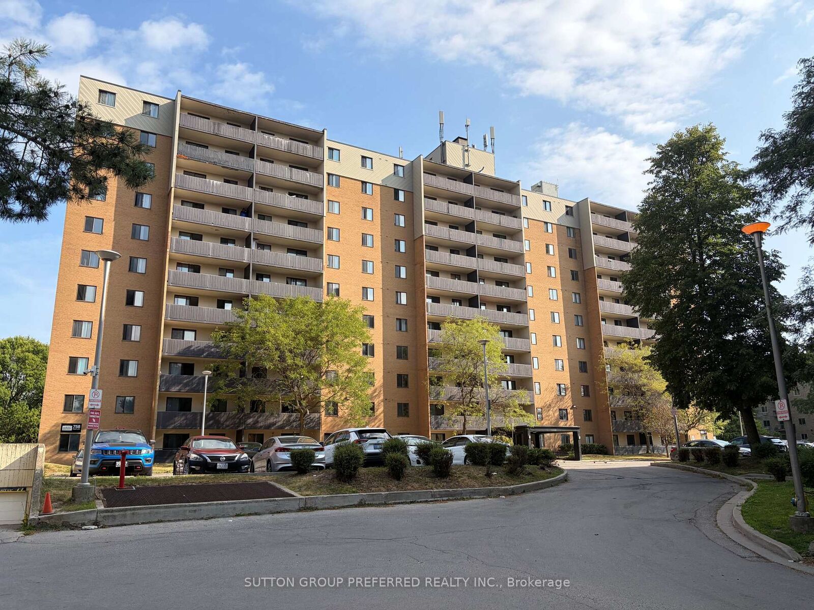Property Photo:  758 Kipps Lane 1003  ON N5Y 4Y1 