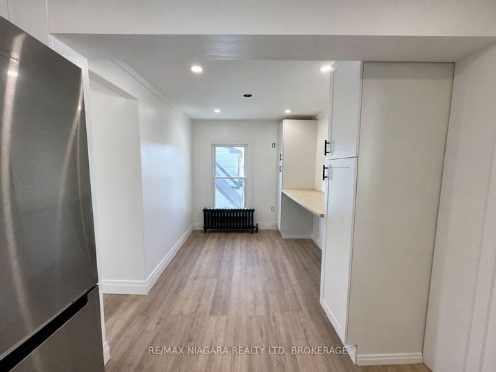 Property Photo:  94 Crowland Avenue #2  ON L3B 1W9 