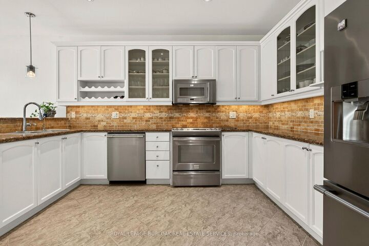 Property Photo: 215 Burloak Drive ON L6L 6T6