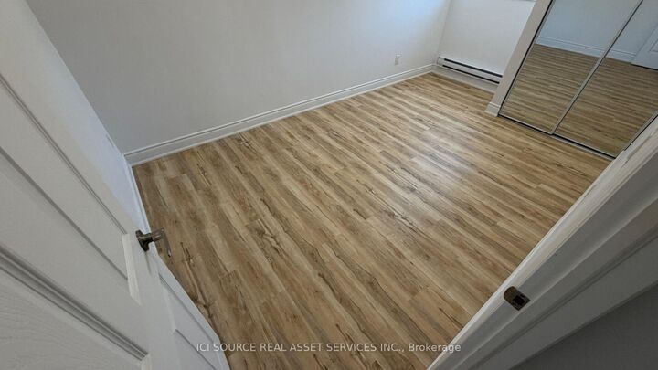 Property Photo:  2 Queen Street S 6  ON L0G 1W0 