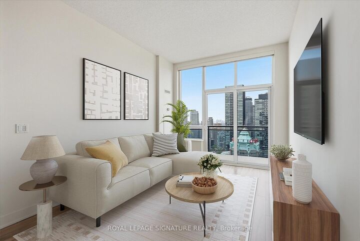 28 Linden Street Ph7 — photo 1