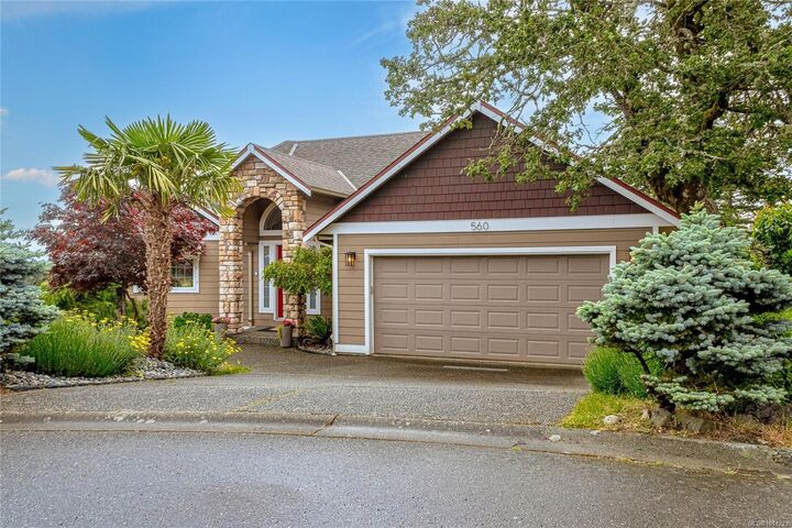 560 Tory Pl — photo 1