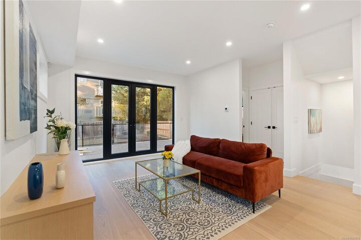 Property Photo: 1342 Wood St BC V9A 5E1