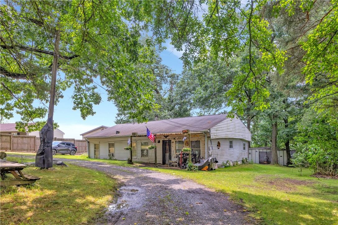 Property Photo:  125 Aiken Ln  PA 16046 