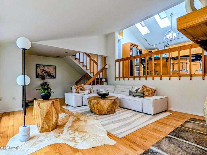 Property Photo:  5077 Summitview Road  PA 15537 
