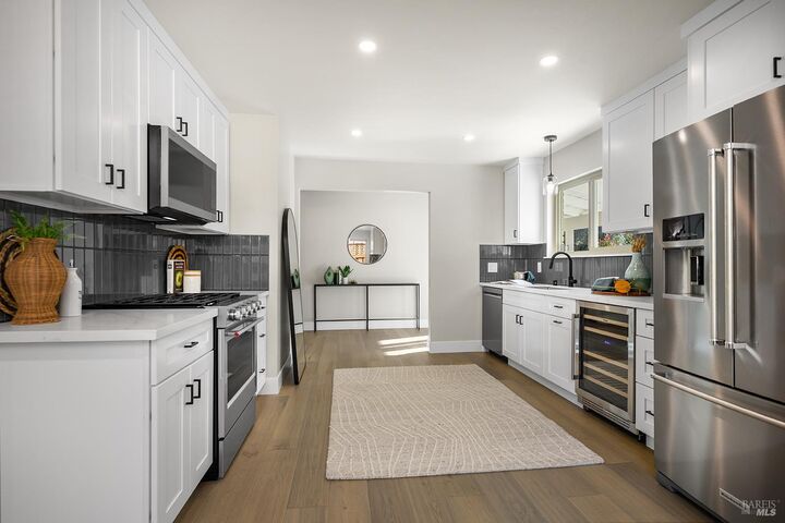 Property Photo:  6132 Bridgewood Drive  CA 95409 