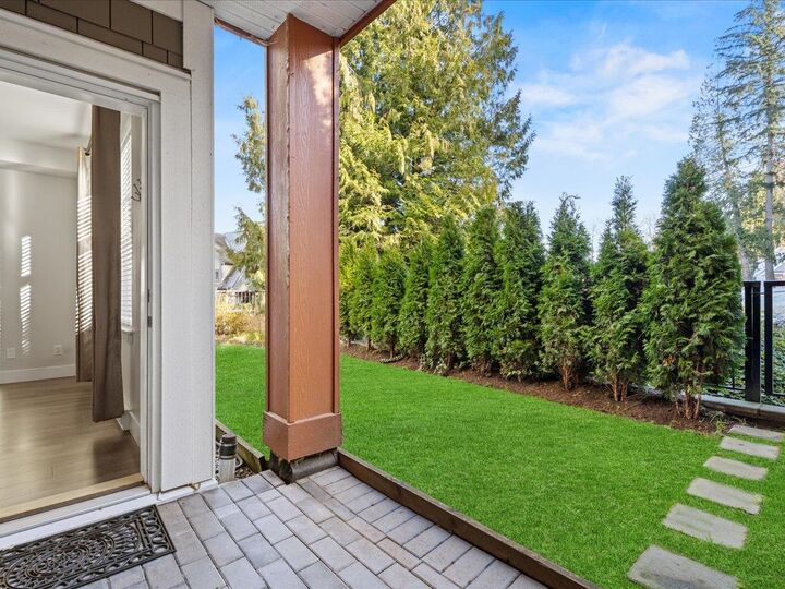 Property Photo: 14605 McDougall Drive 101 BC V4P 0G7