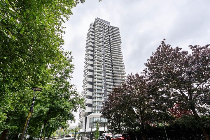 Property Photo:  2181 Madison Avenue 1009  BC V5C 0N4 