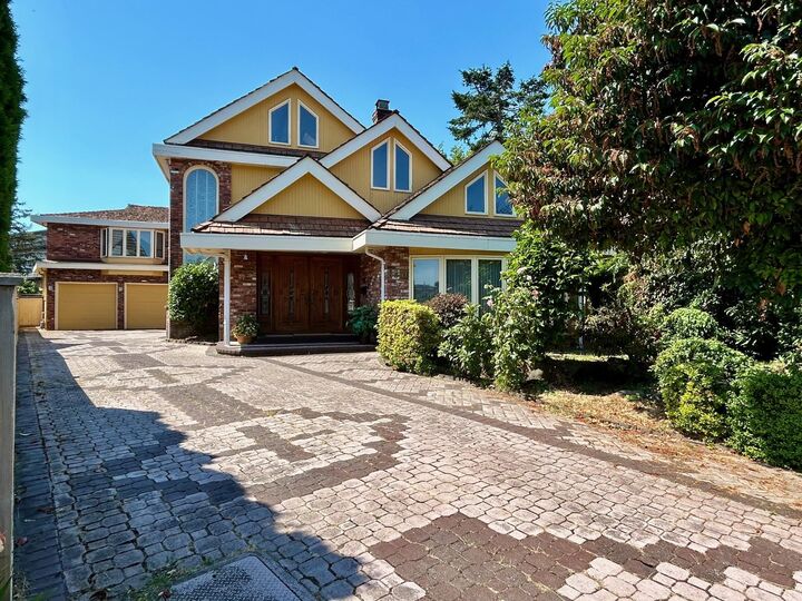 Property Photo:  8351 Sunnywood Drive  BC V6Y 3G4 