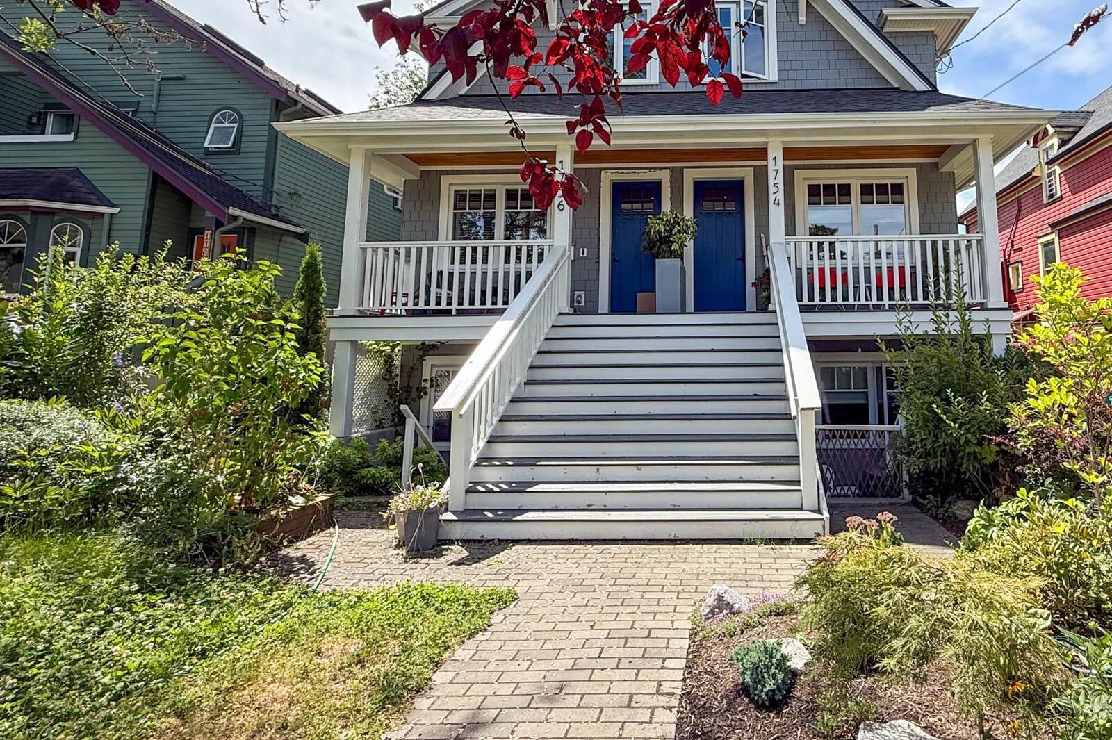 Property Photo:  1754 Graveley Street  BC V5L 3B1 