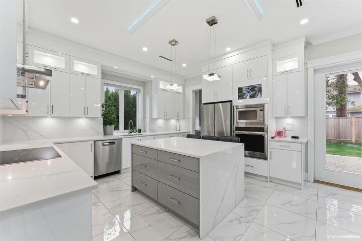 Property Photo:  13414 60 Avenue Avenue  BC V3X 2M3 