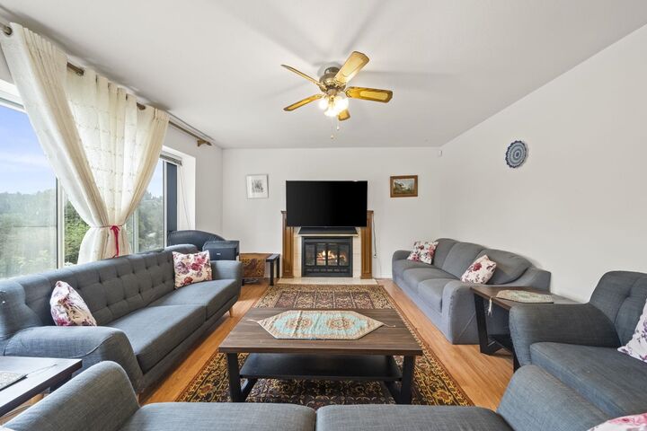 Property Photo: 1125 Cecile Drive BC V3H 1M8