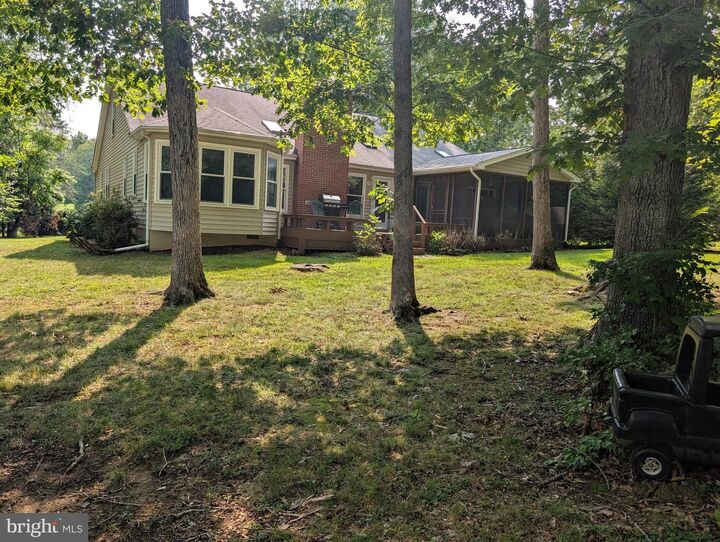 Property Photo: 307 Green Street VA 22508