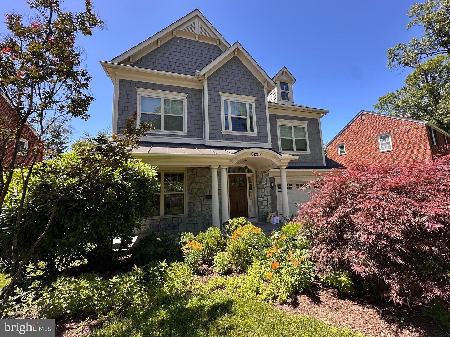 Property Photo: 6295 N 15th Place N VA 22205