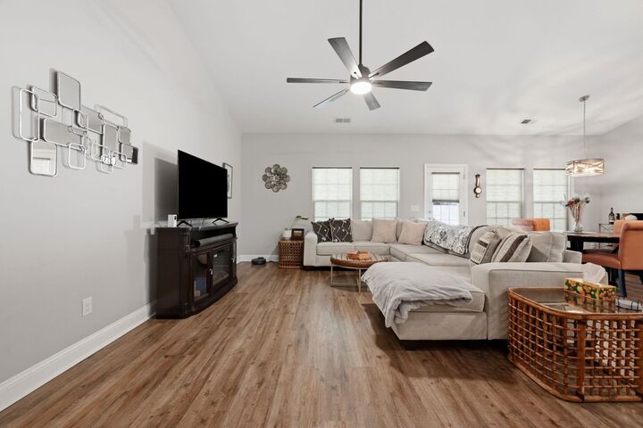 Property Photo: 359 Dunbarton Ln. SC 29526