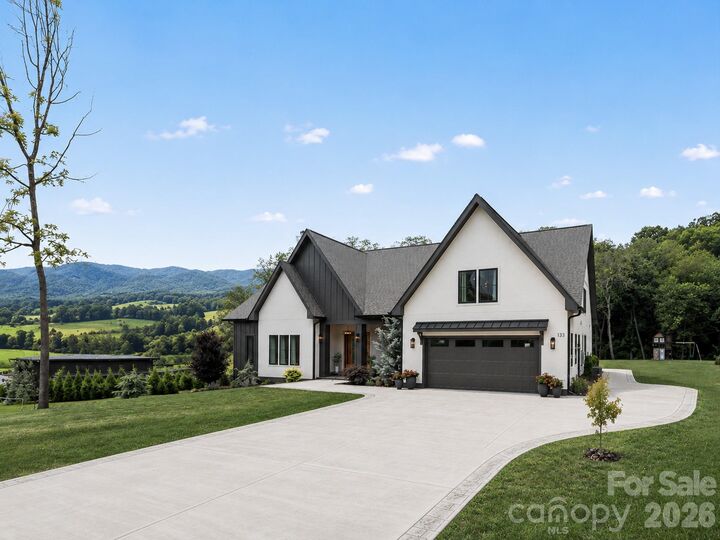 Property Photo: 133 Annabelle Linn Drive NC 28730