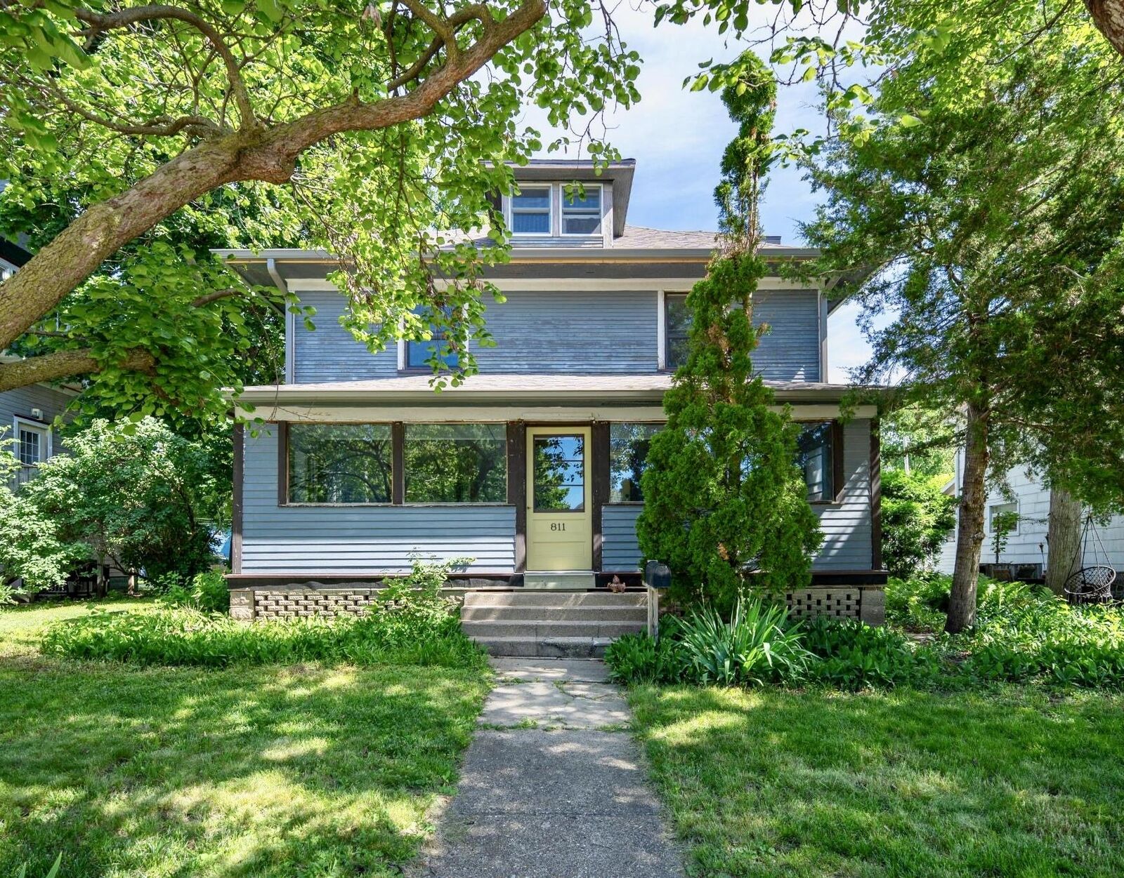 Property Photo: 811 6th Street IA 50010