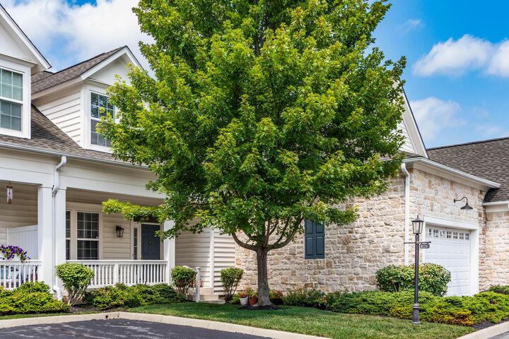 Property Photo:  4126 Herald Square Place  OH 43016 