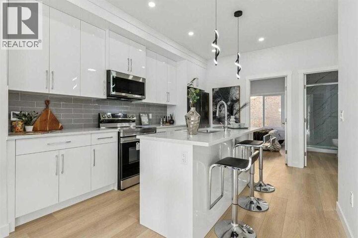 Property Photo:  95 Saddlecrest Circle Northeast  AB T3J 0Z2 
