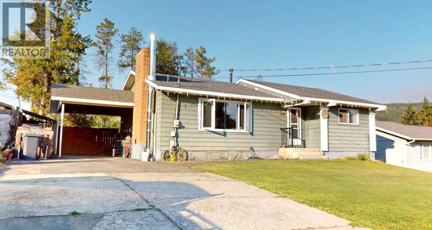 Property Photo: 2405 Arbutus Street BC V0B 1H0