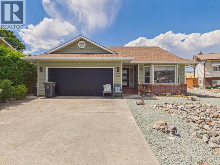 14 Poplar Court — photo 1
