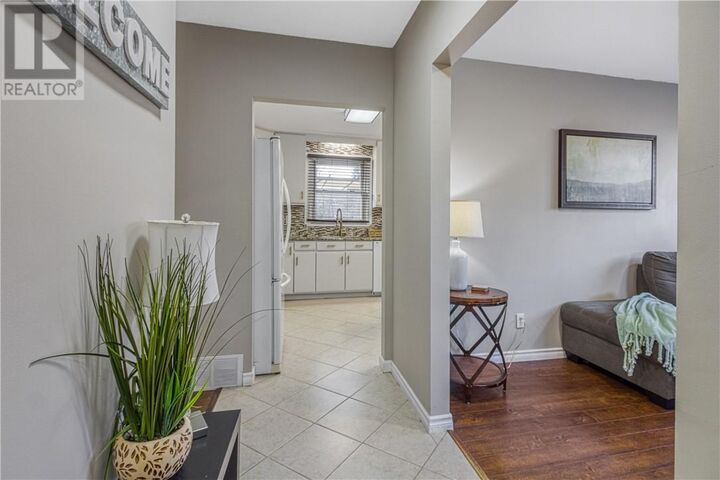 Property Photo:  1607 Carling Crescent  ON P3A 4L8 