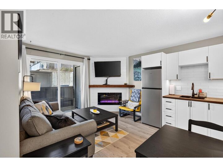Property Photo: 20 Kettle View Road 206 BC V1P 1T4