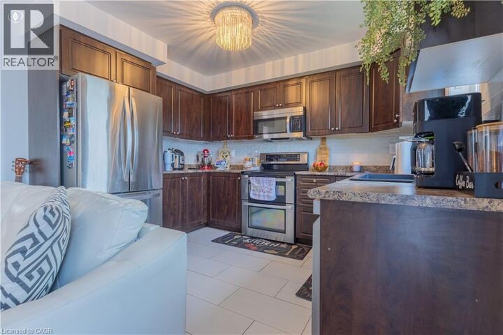Property Photo:  105 Bloomington Drive  ON N1P 1J6 