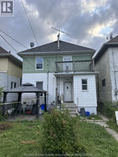 Property Photo:  880 Moy Avenue  ON N9A 2N8 