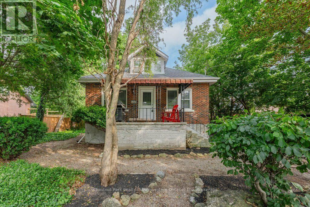 Property Photo: 274 Water Street ON N1G 1B7