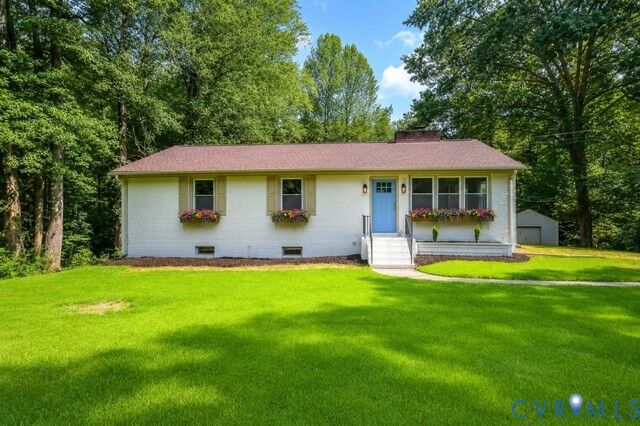 Property Photo:  11152 Wychwood Drive  VA 23116 