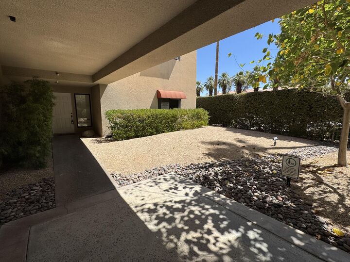 Property Photo: 255 S Avenida Caballeros 305 CA 92262