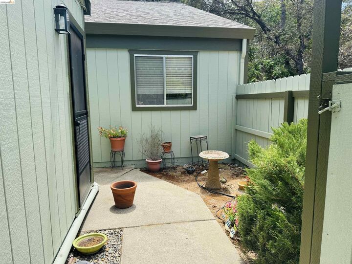 Property Photo:  23685 Marble Quarry Rd 49  CA 95310 