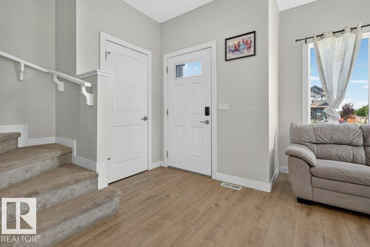 Property Photo:  43 Sienna Boulevard  AB T8L 0W3 