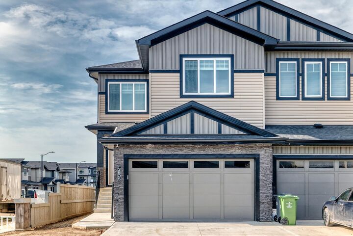 Property Photo: 3605 41 Avenue AB T4X 3H3