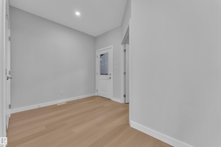 Property Photo: 41 Axelwood Crescent AB T7X 4G4