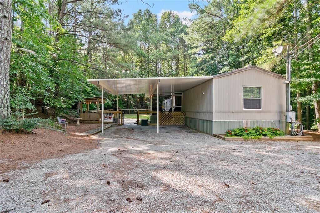 Property Photo: 5002 Bee Tree Road SE GA 30102