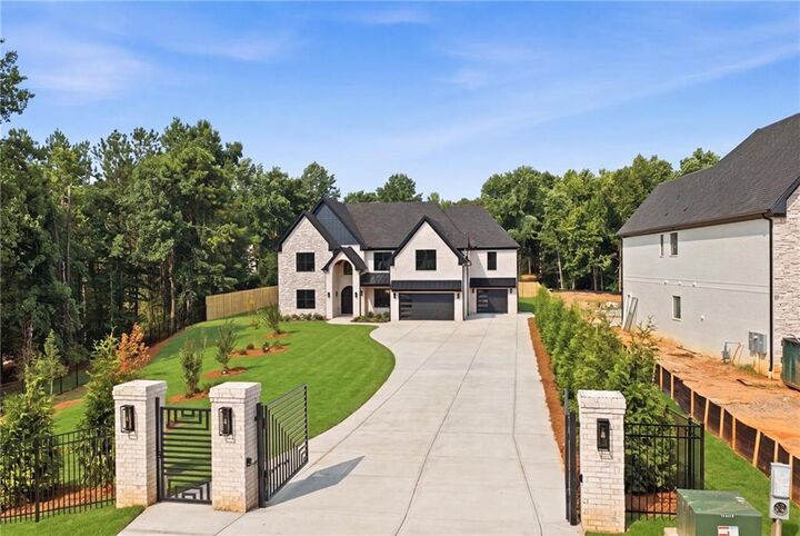Property Photo: 3275 Smithtown Road GA 30024