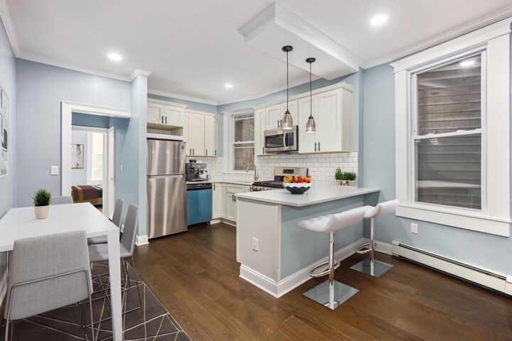 Property Photo: 380 Baldwin Ave 2R NJ 07306