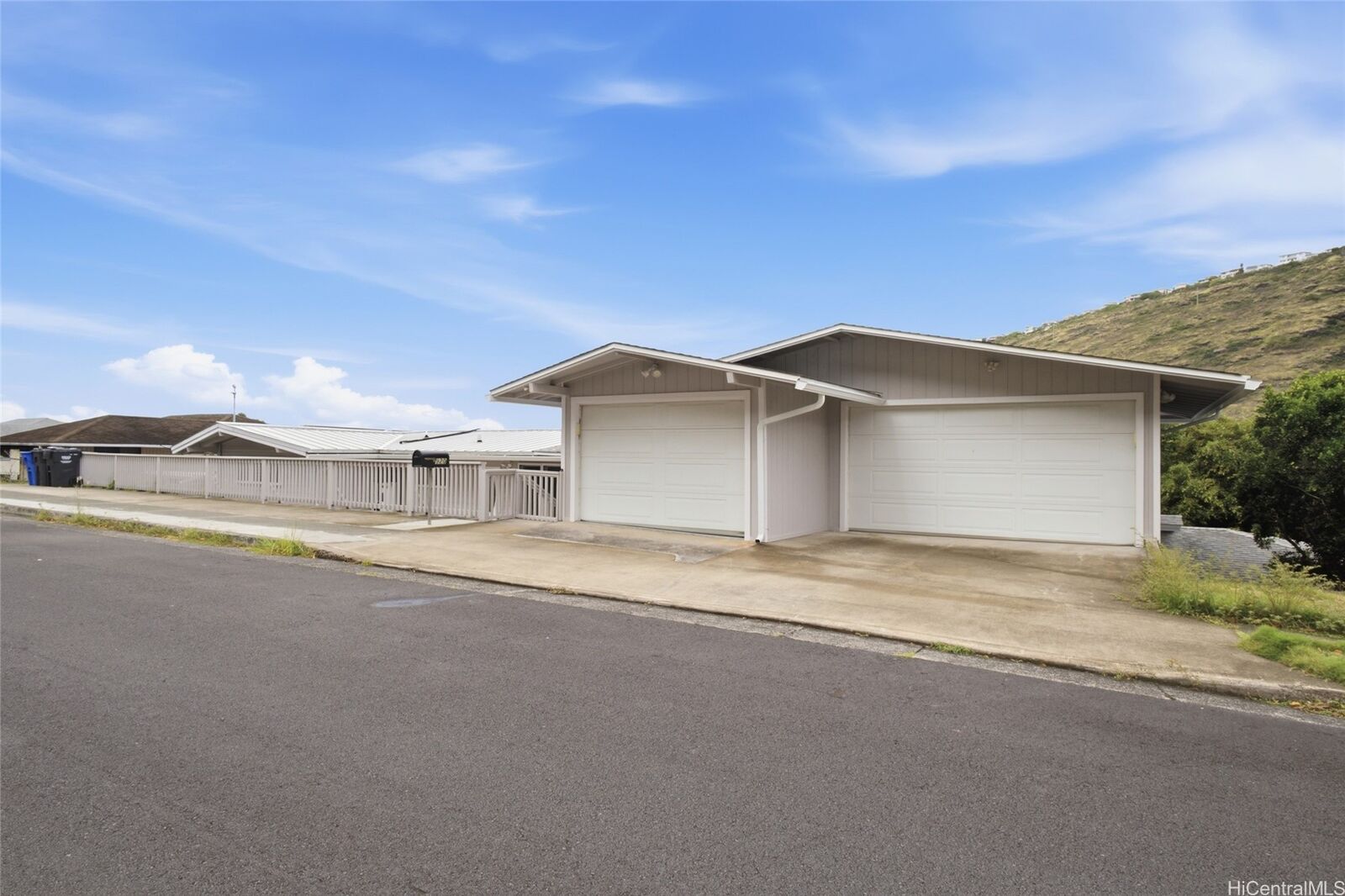 Property Photo: 920 Leighton Street HI 96821