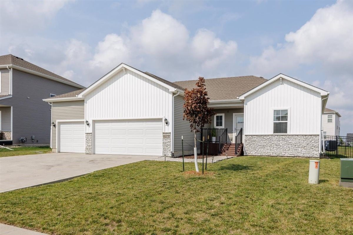 Property Photo:  5418 145th Street  IA 50323 