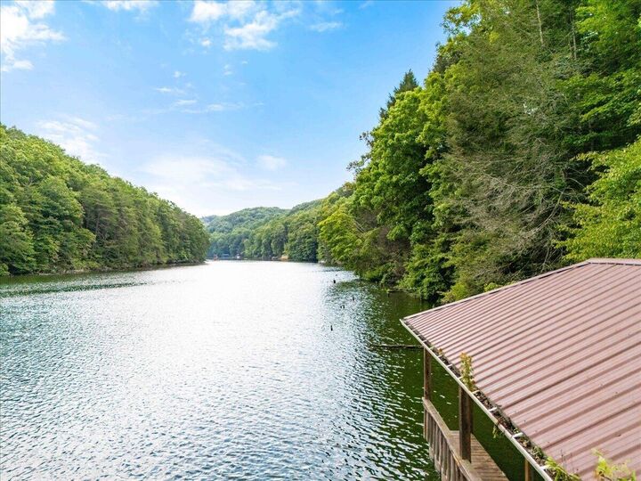 Property Photo: 1264 Lake Road KY 40741