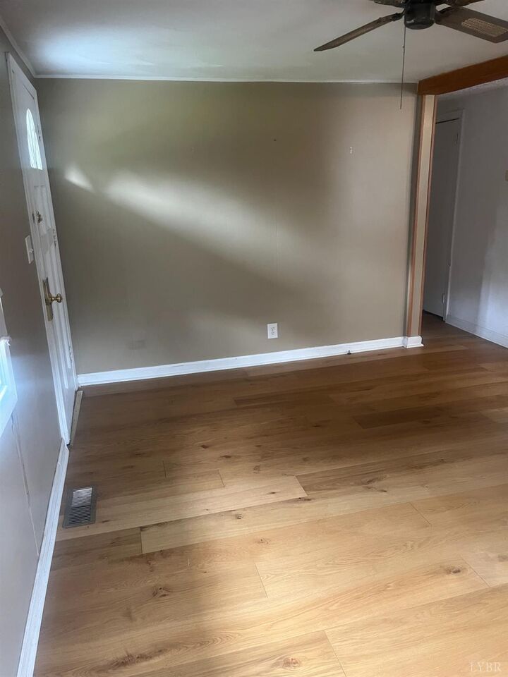 Property Photo:  1228 County Road  VA 24531 