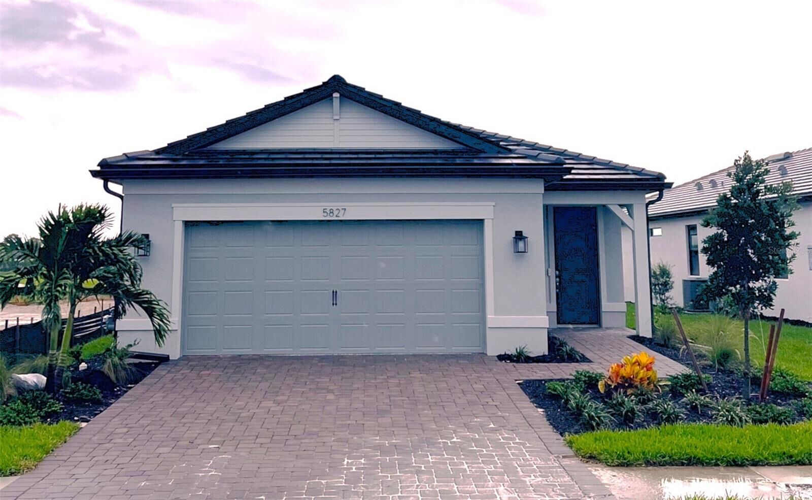 Property Photo:  5827 Talon Preserve Drive  FL 34275 