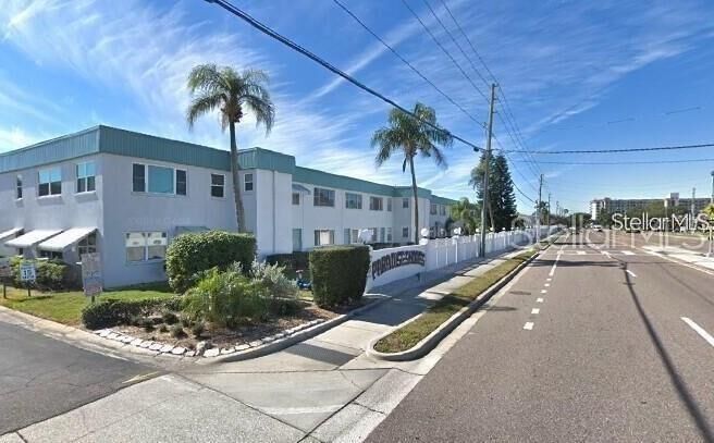 Property Photo: 5356 81st Street N 15 FL 33709