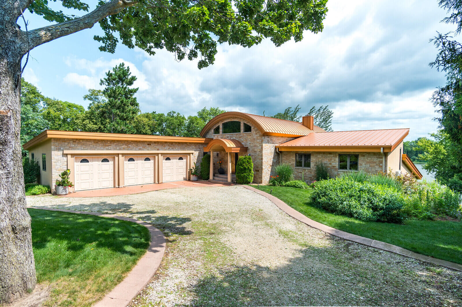 Property Photo:  30960 Old Mill Rd  MN 55947 