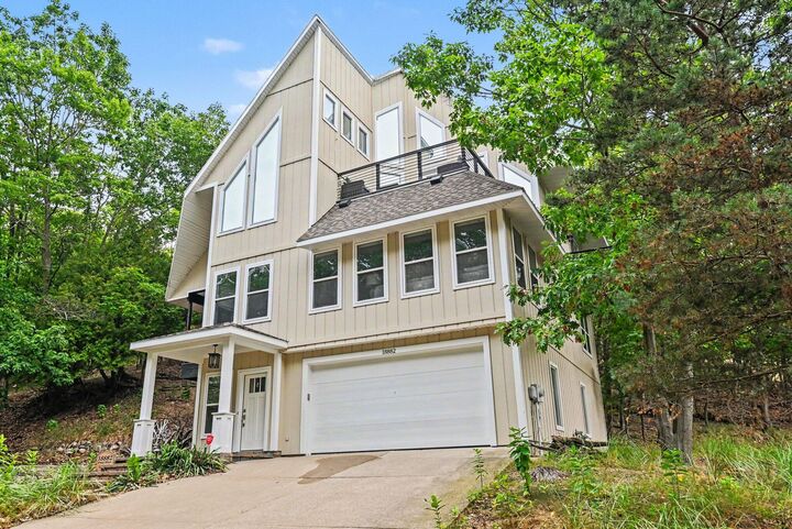 Property Photo: 18882 Piney Point Drive MI 49456