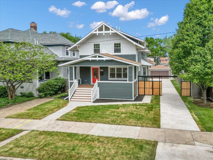 Property Photo:  4036 W Warwick Avenue  IL 60641 