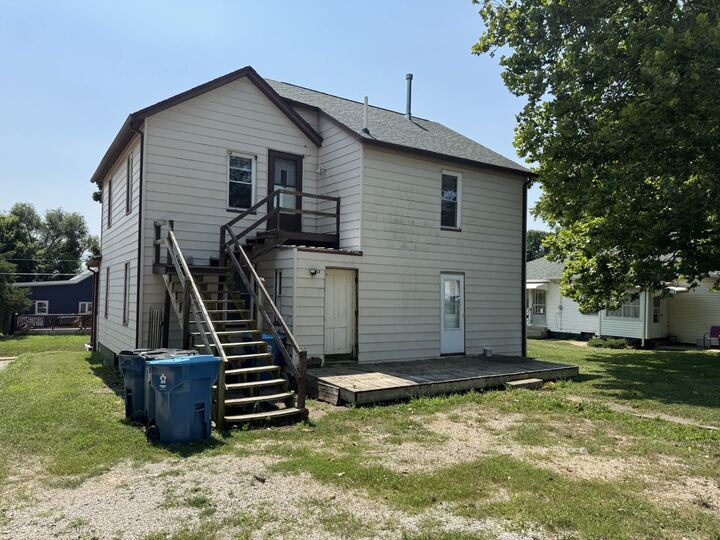 Property Photo:  2317 2nd Street 2  IL 61354 