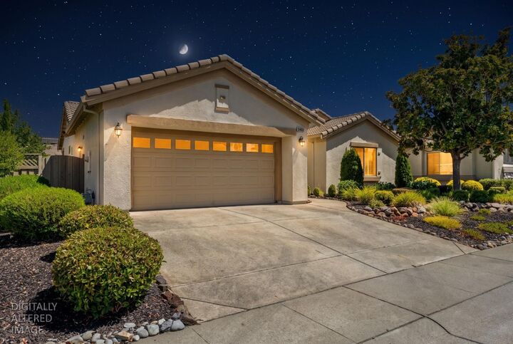 Property Photo:  1486 Rose Bouquet Drive  CA 95648 
